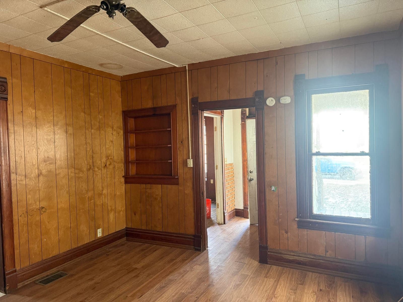 Peoria House: 611 Haungs Ave