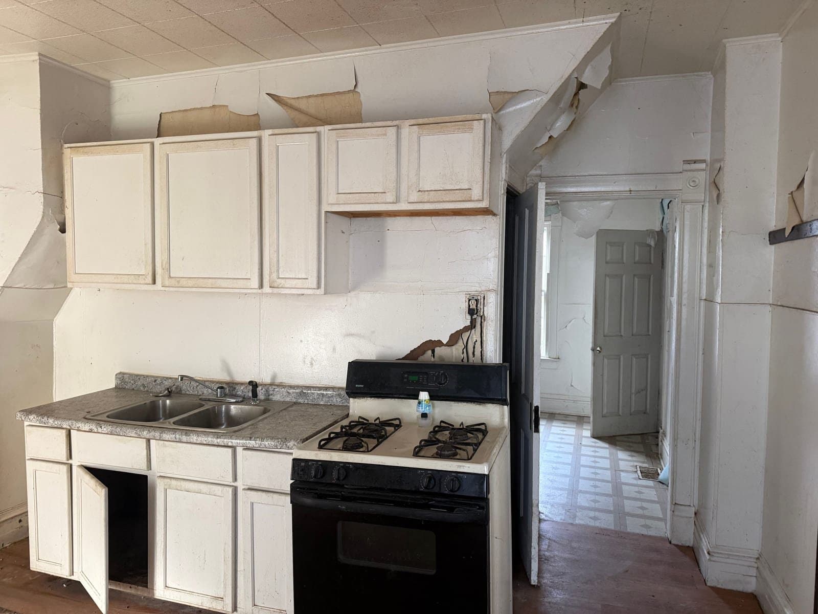 Peoria House: 611 Haungs Ave