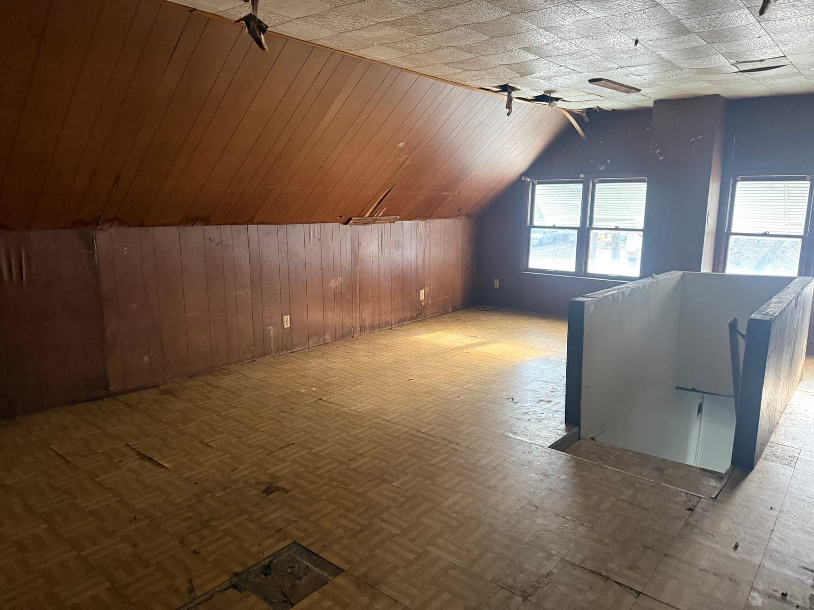 Peoria House: 611 Haungs Ave