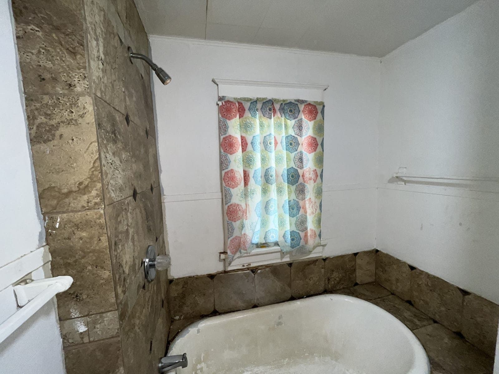 East St. Louis House: 802 N 71st St