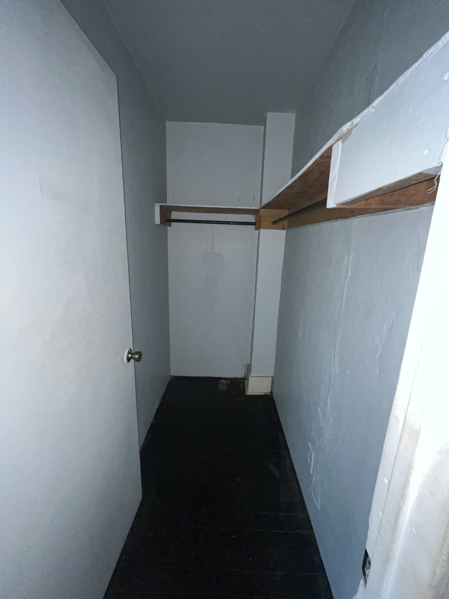 East St. Louis House: 802 N 71st St