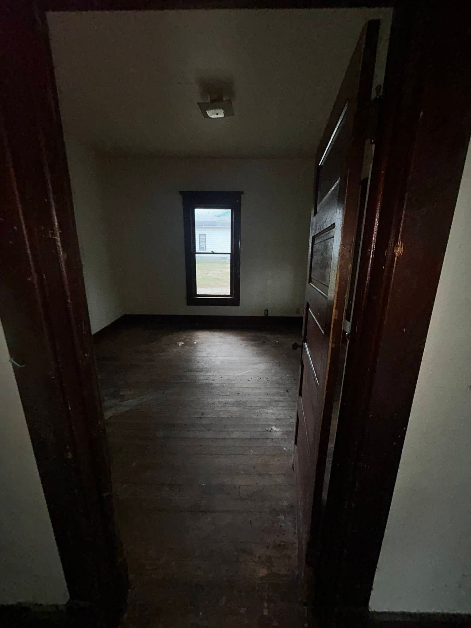 Witt House: 529 N 2nd St