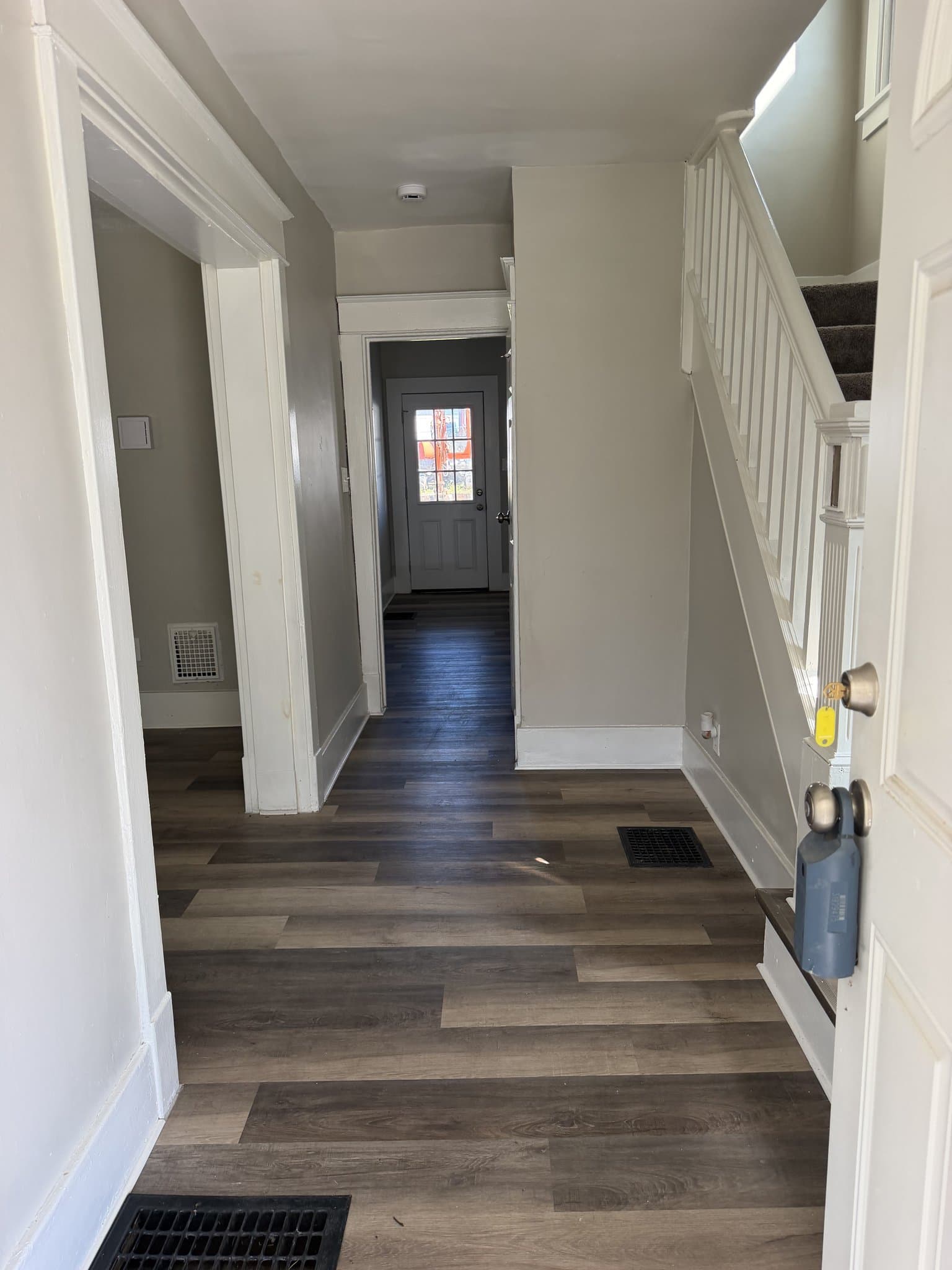 New Kensington House: 2014 Constitution Blvd