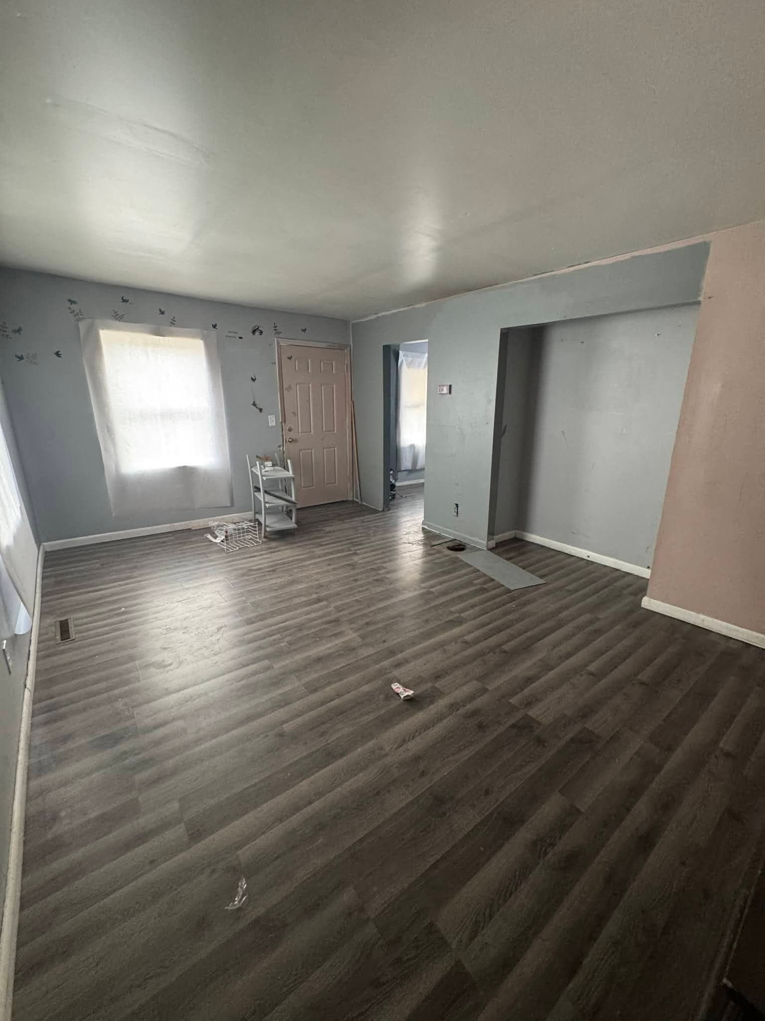 Flint House: 628 W Home Ave
