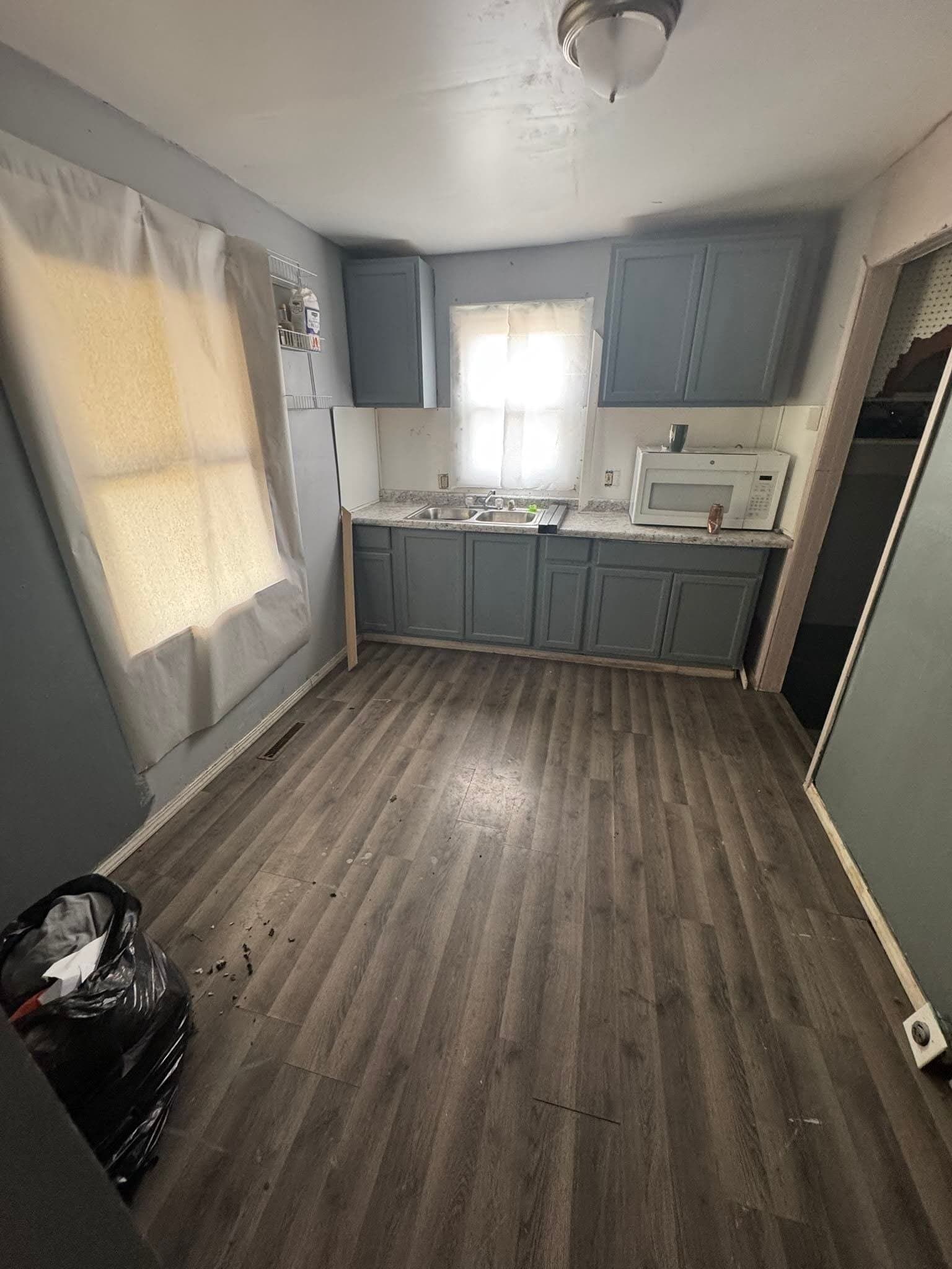 Flint House: 628 W Home Ave