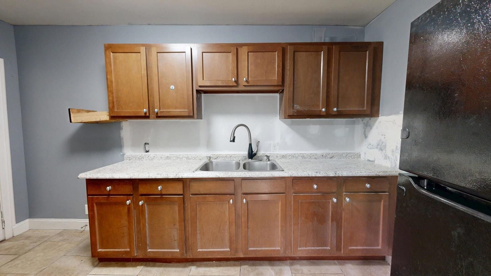 Saginaw House: 2128 Fordney St