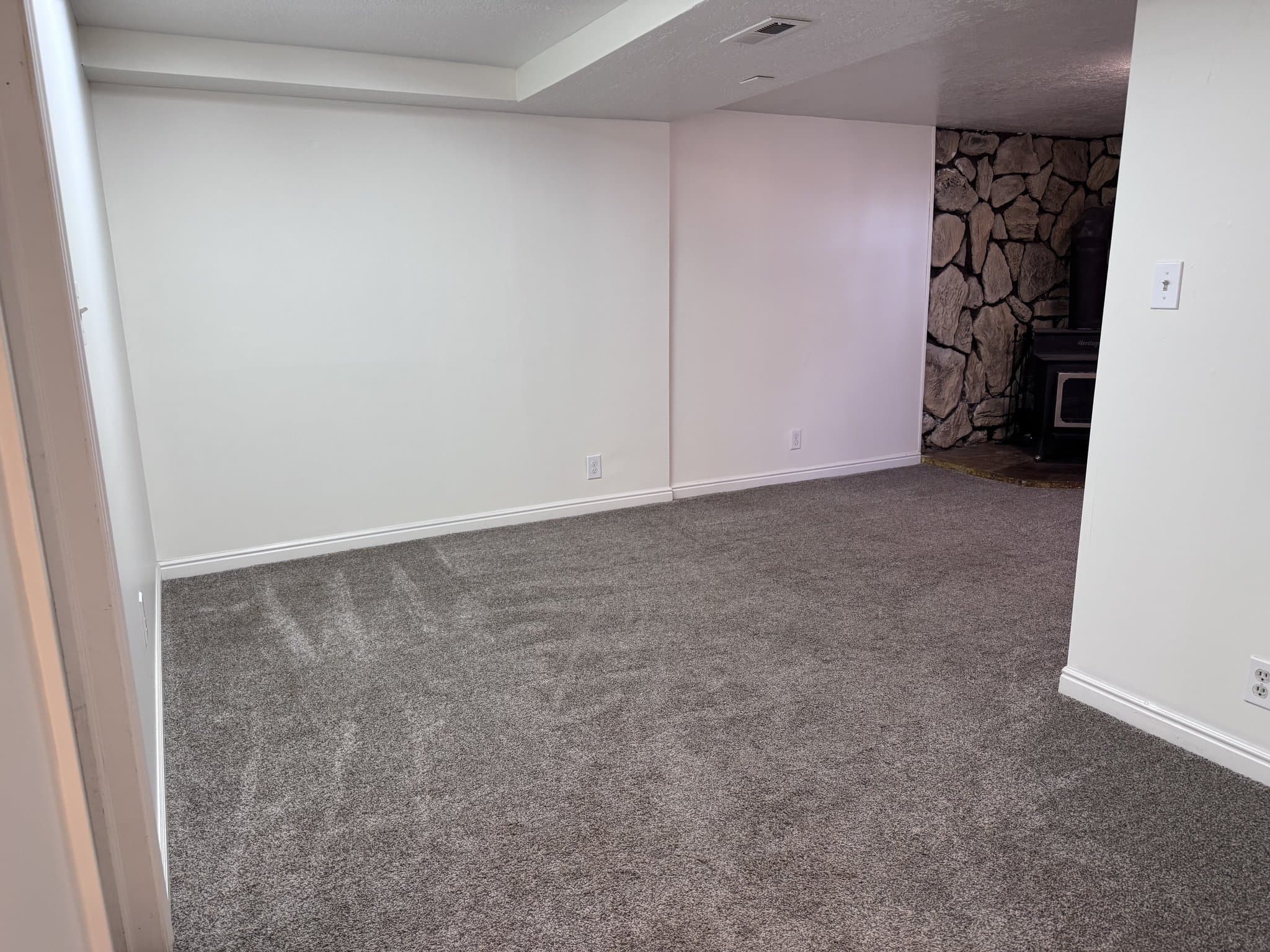 Ogden Single Room: 119 Ray St