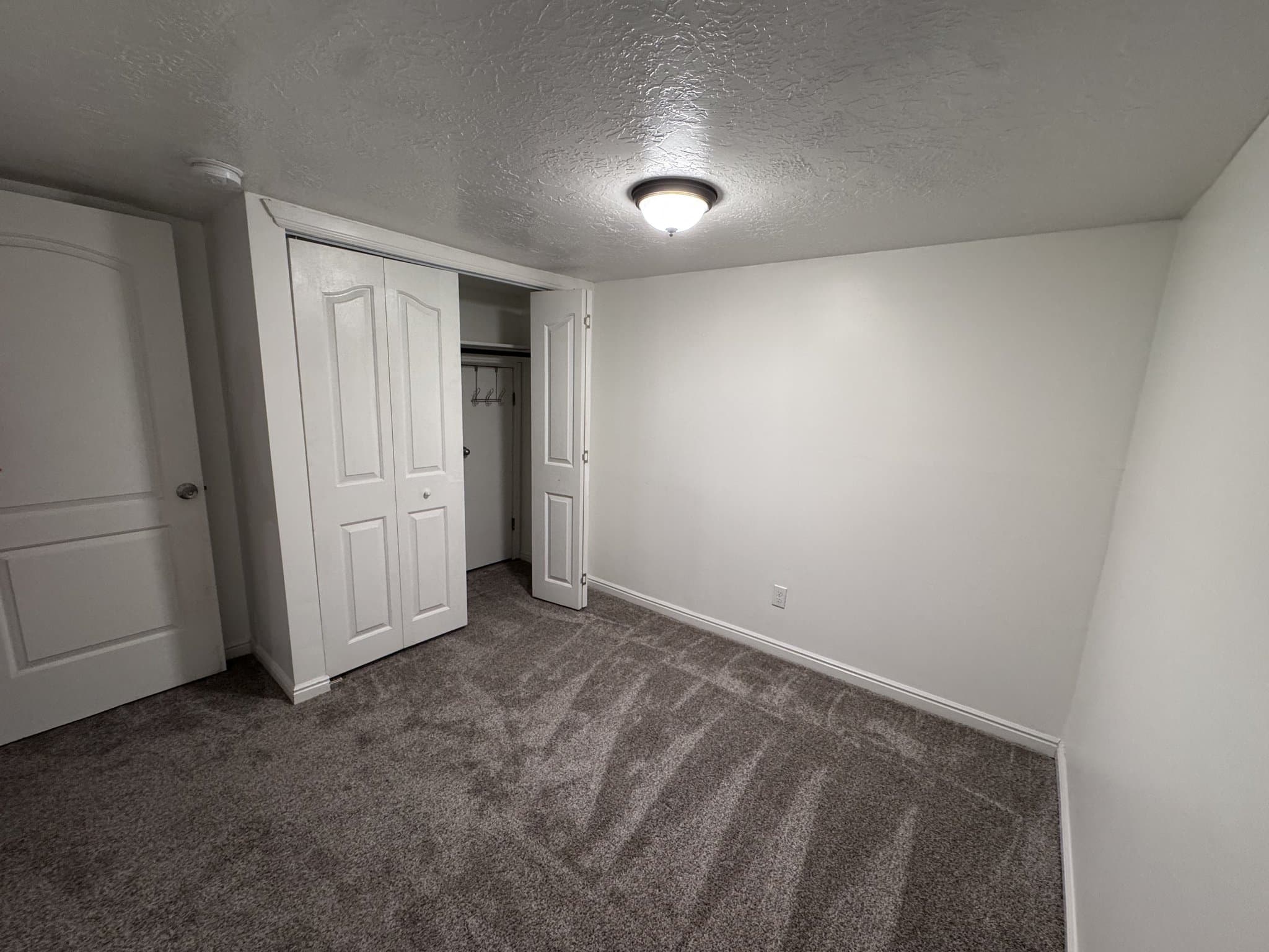 Ogden Single Room: 119 Ray St