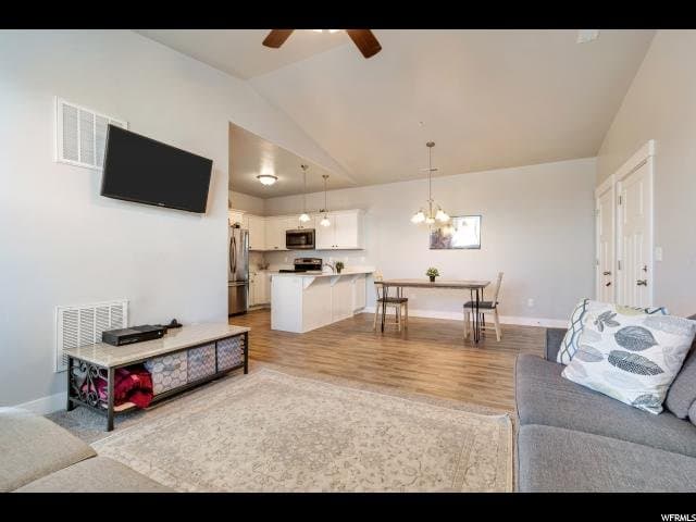 Herriman Condo: 14513 S Ronan Ln