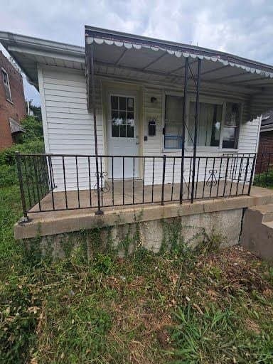 St. Louis House: 1039 Gimblin St
