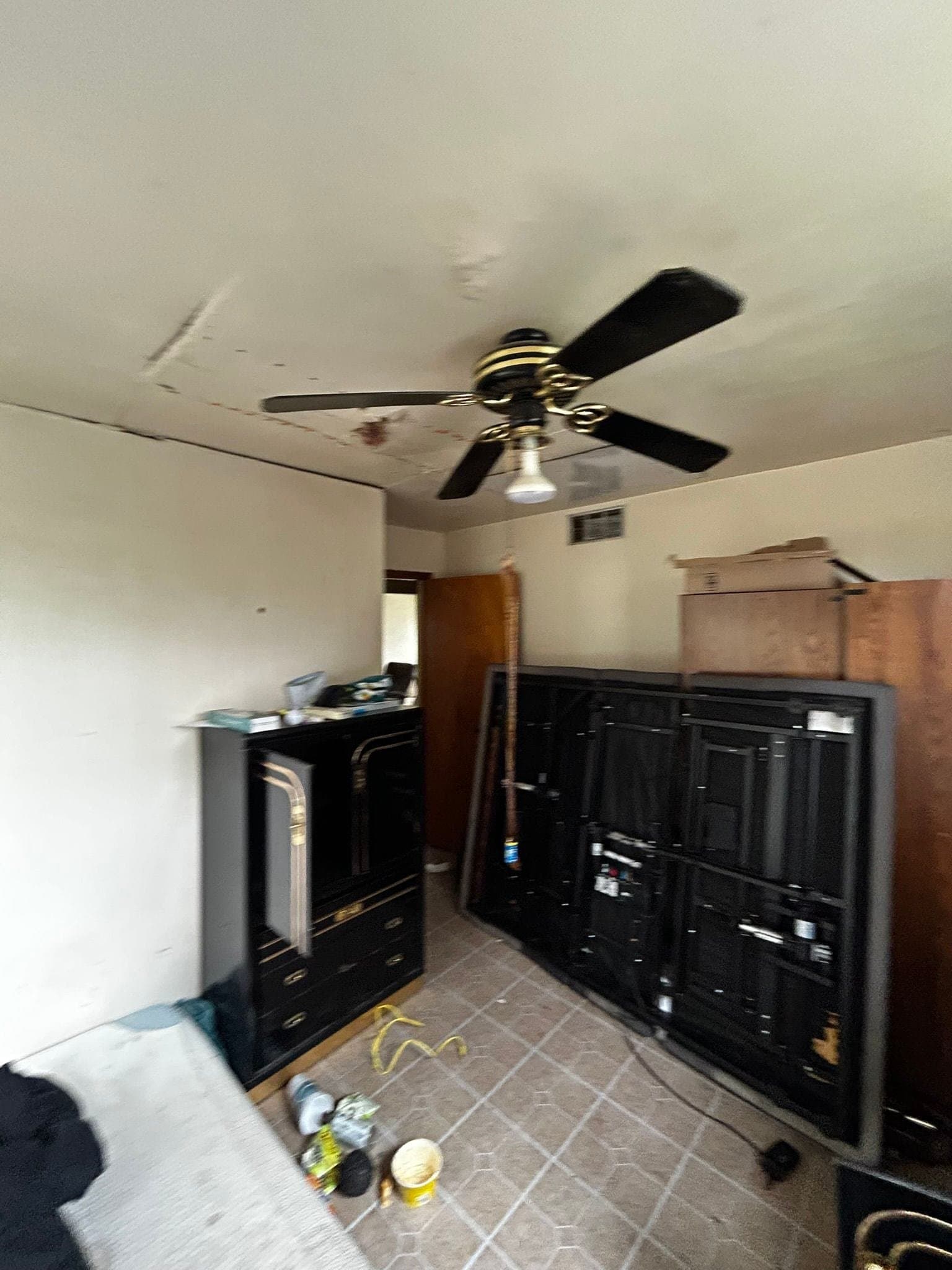 St. Louis House: 127 Elkan Ave