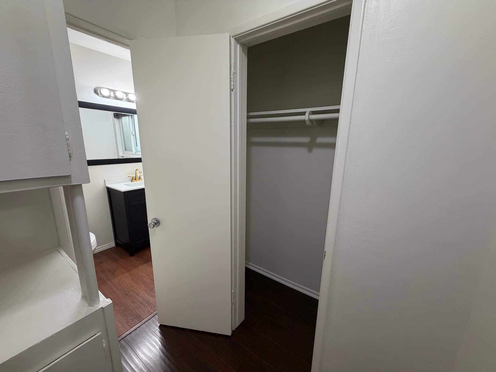 Culver City Apartment: 3840 Overland Ave