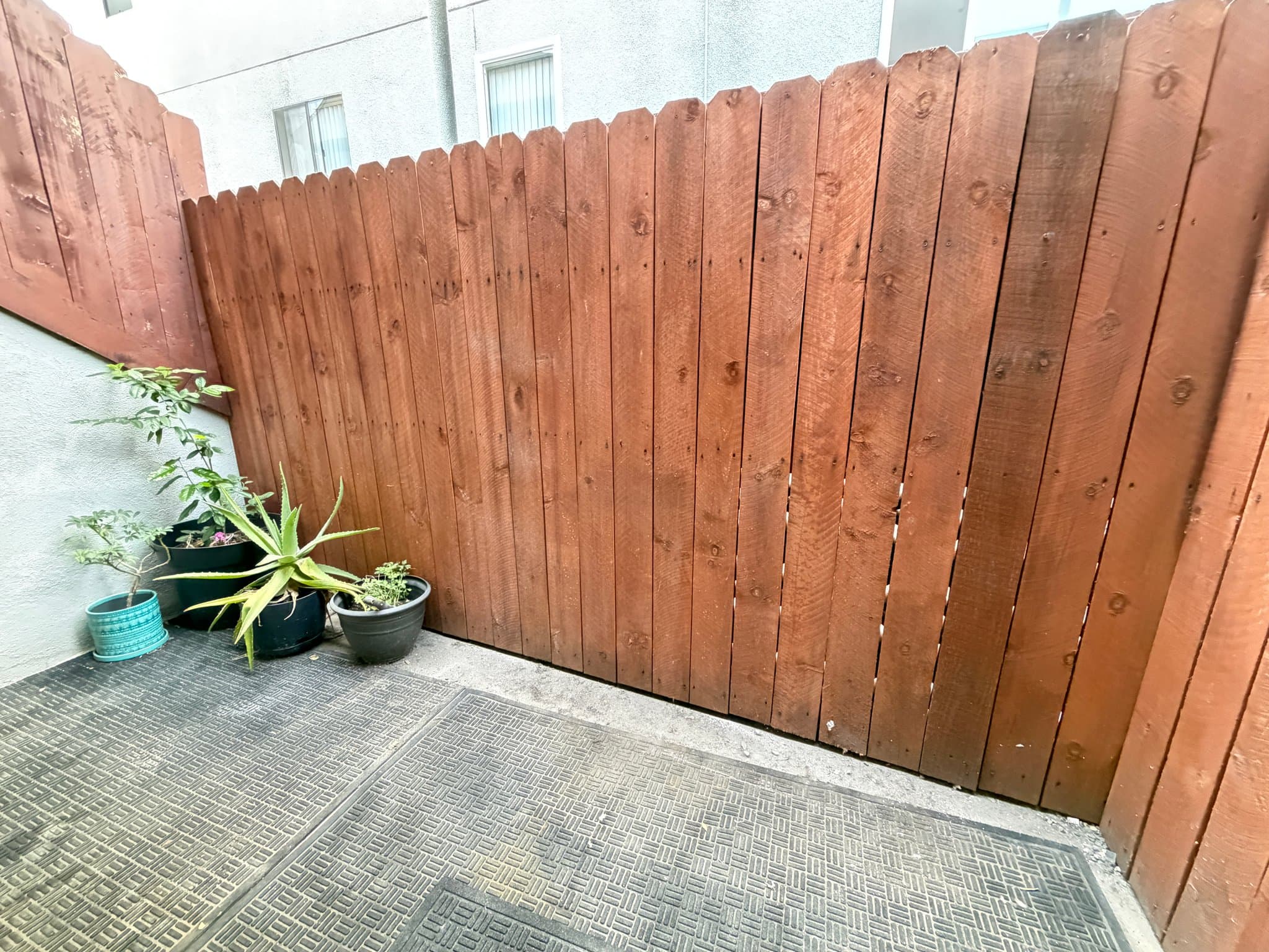 Culver City Apartment: 3840 Overland Ave
