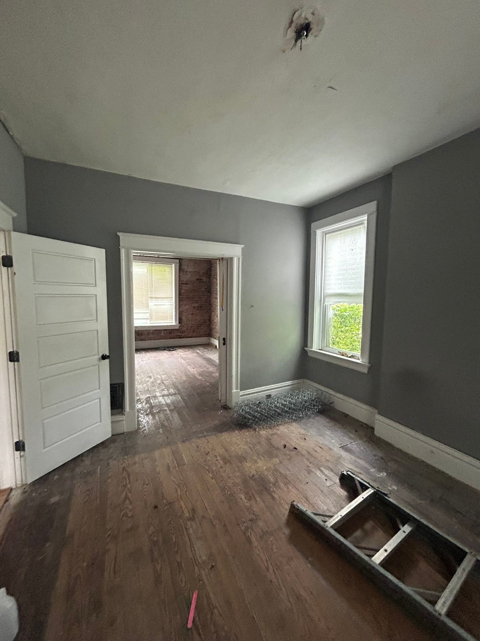 St. Louis House: 1927 Arlington Ave