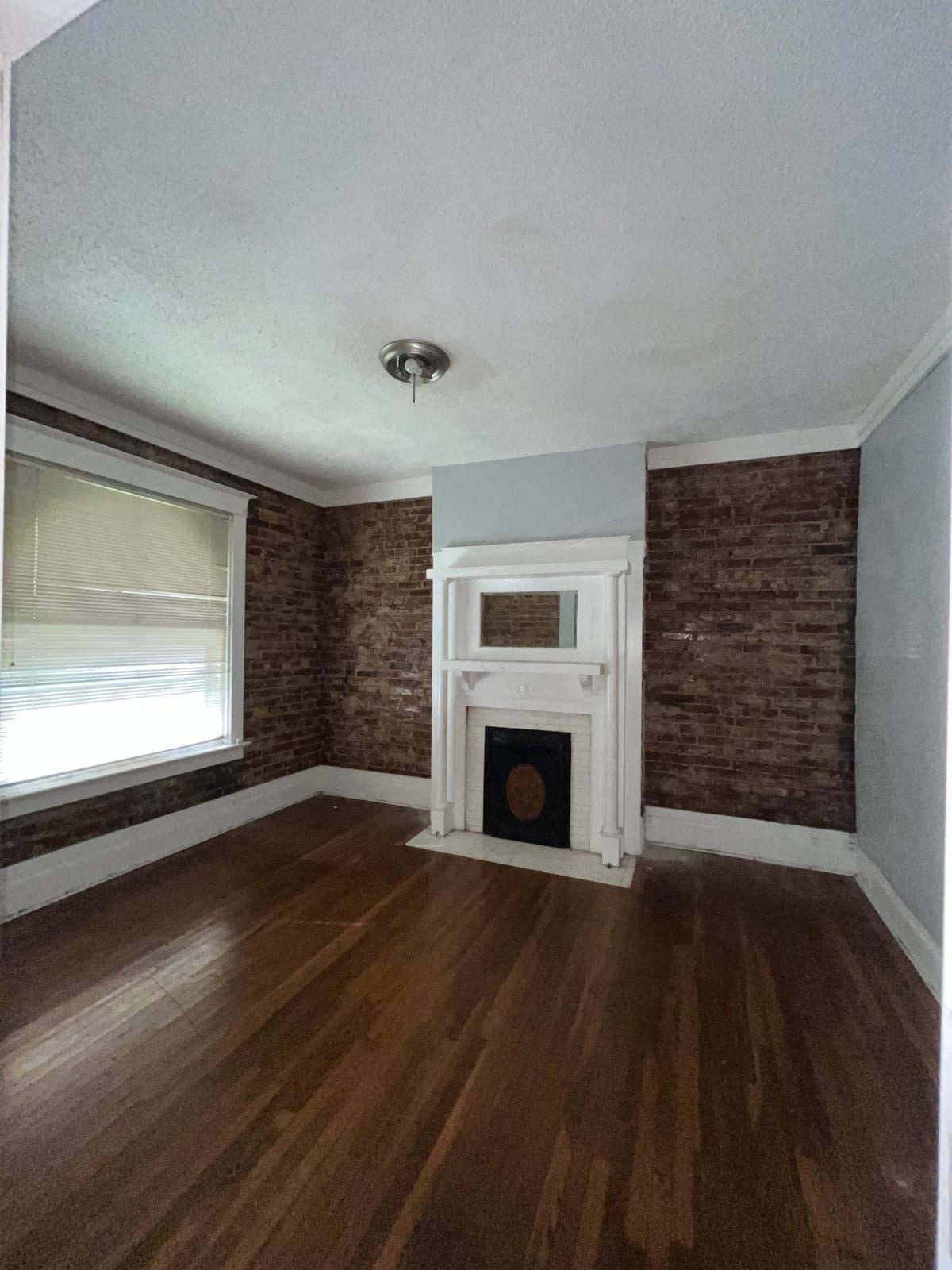 St. Louis House: 2810 Norwood Ave
