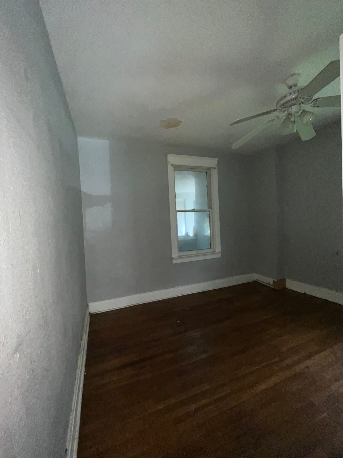 St. Louis House: 2810 Norwood Ave