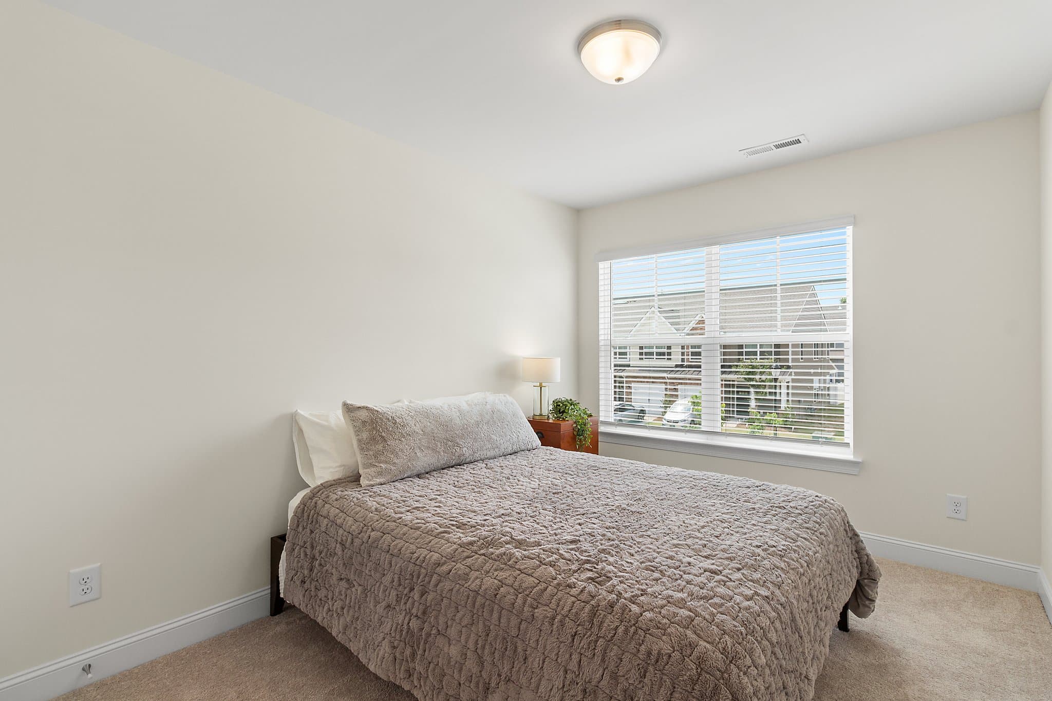 Harrisburg Townhome: 3950 Rothwood Ln