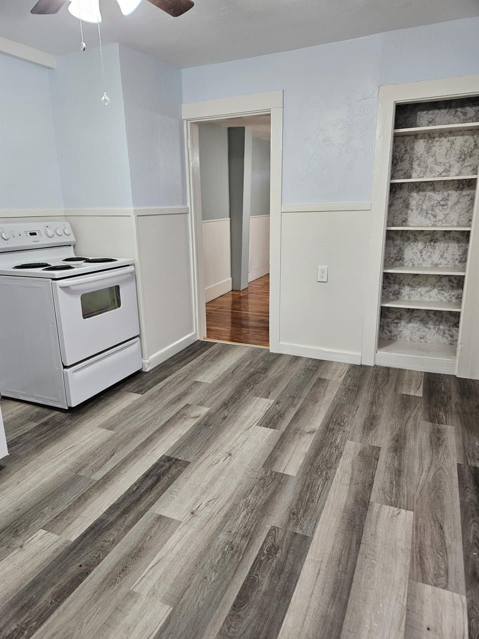Oxford Apartment: 4 Church St