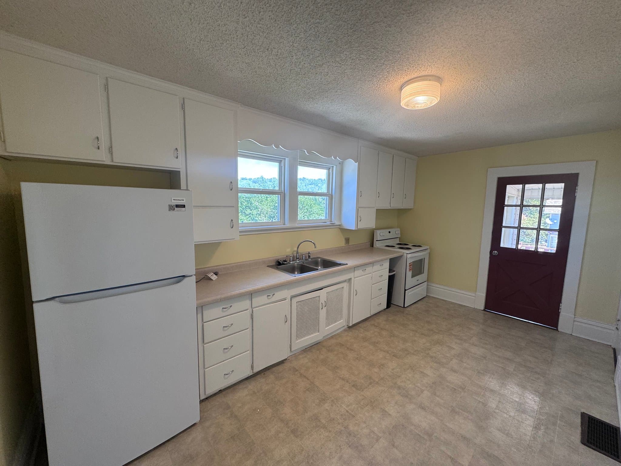 Red Wing Multiplex: 747 McSorley St
