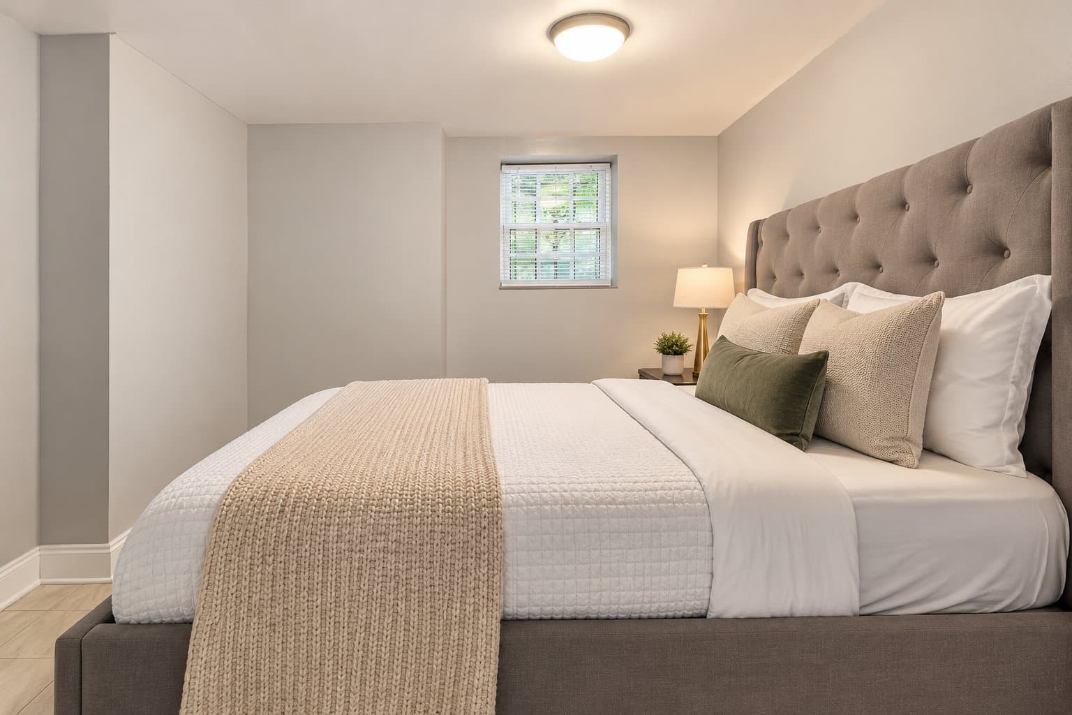 ATLANTA Single Room: 1285 Epworth