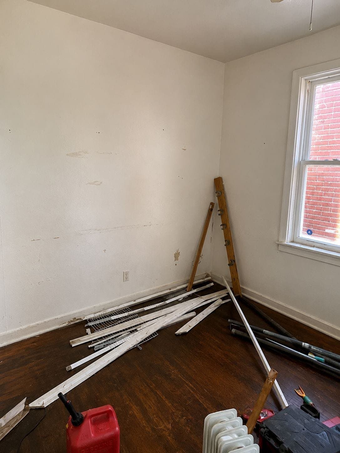 St. Louis House: 4920 San Francisco Ave