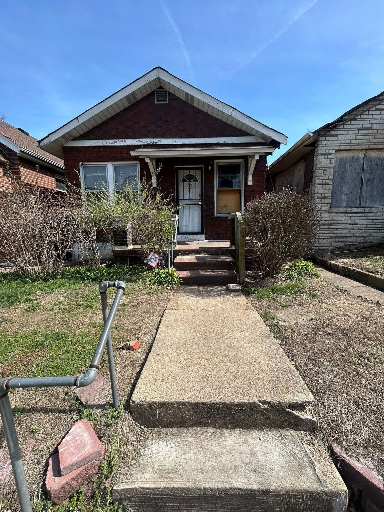 St. Louis House: 4424 Marcus