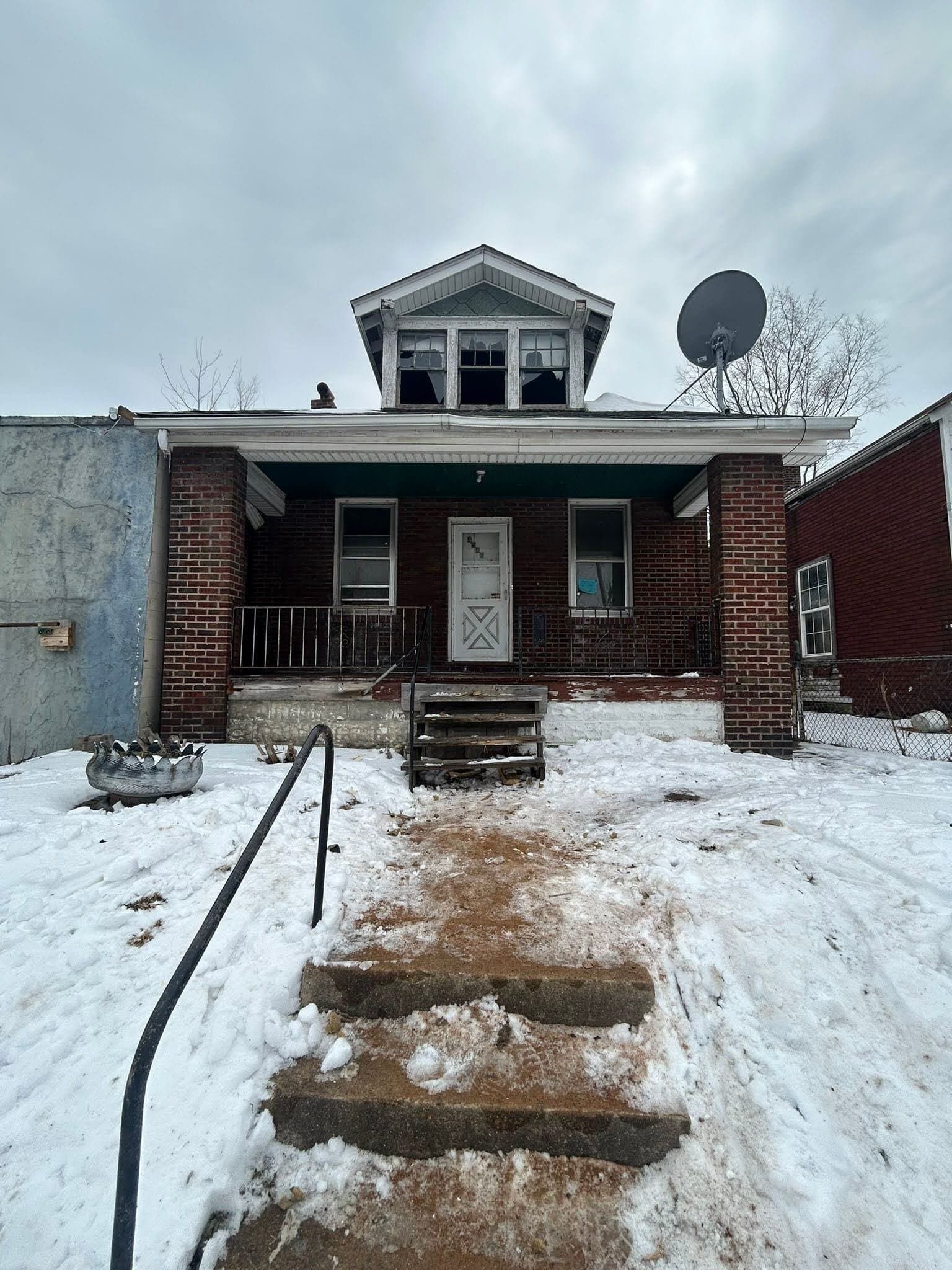 St. Louis House: 4546 Pope Ave