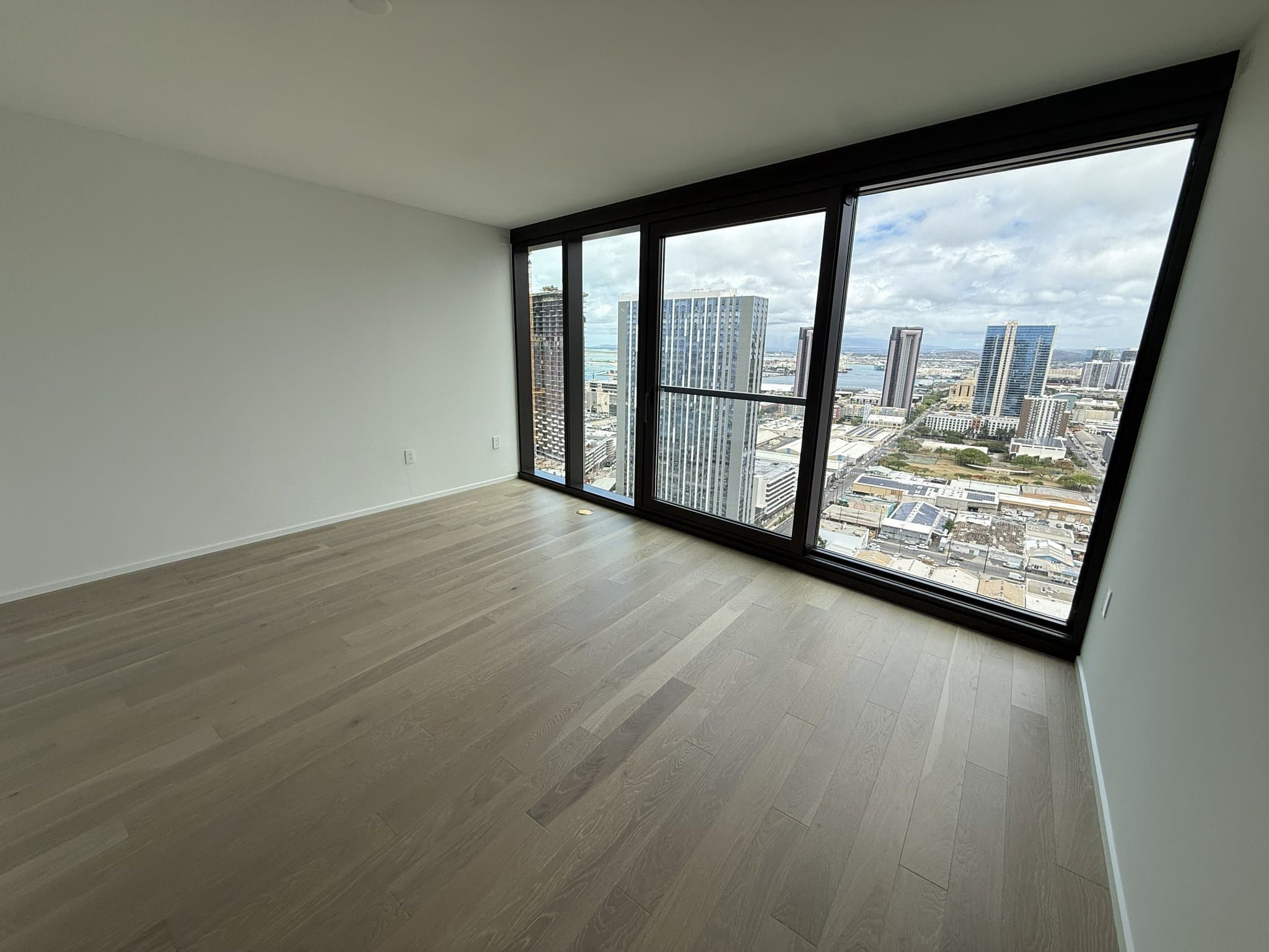 Honolulu Condo: 333 Ward Ave