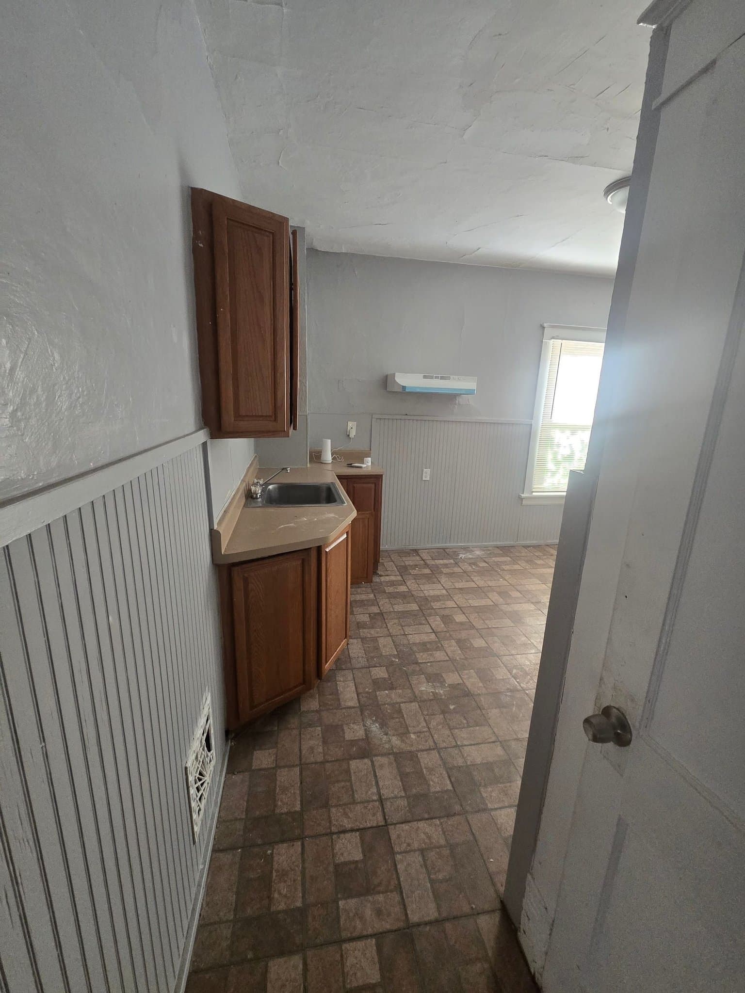 St. Louis House: 605 Fremont St