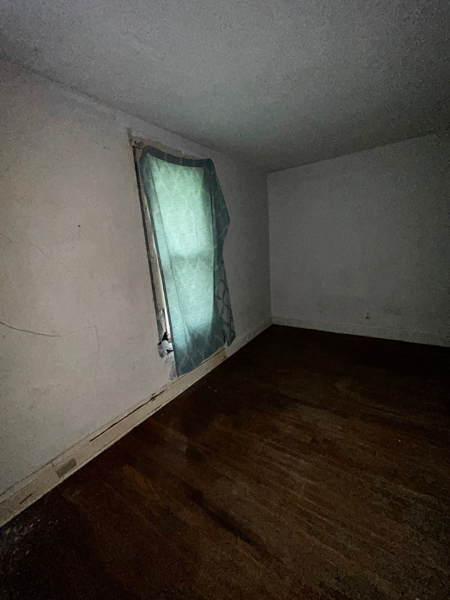 St. Louis House: 8521 Clifton Ave