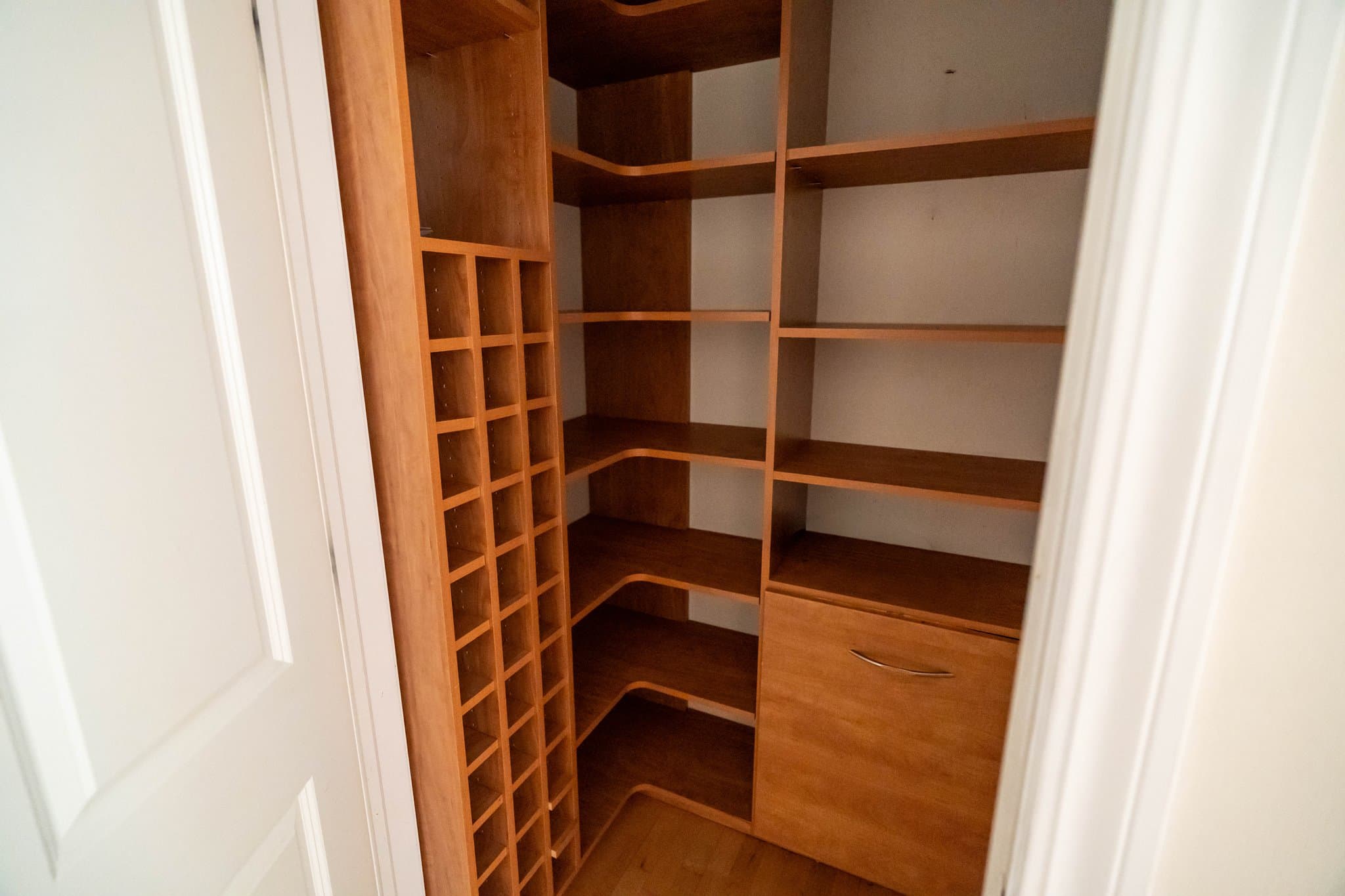 Milwaukee Condo: 1905 N Water St