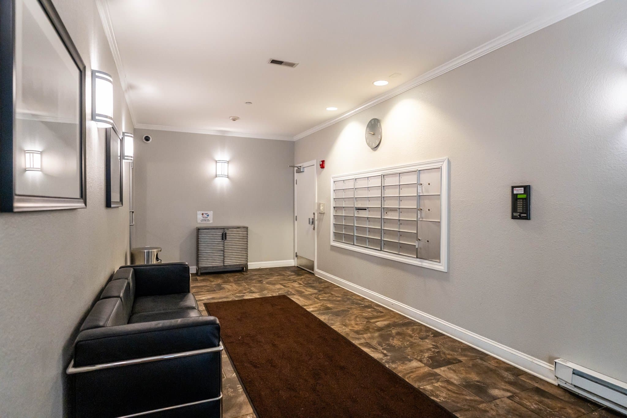 Milwaukee Condo: 1905 N Water St