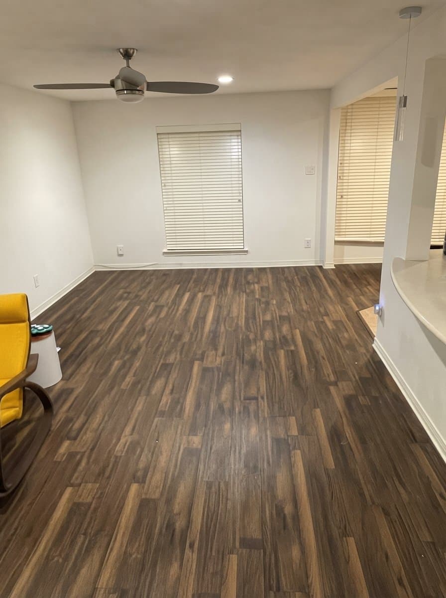 Dallas Condo: 15909 Stillwood Street