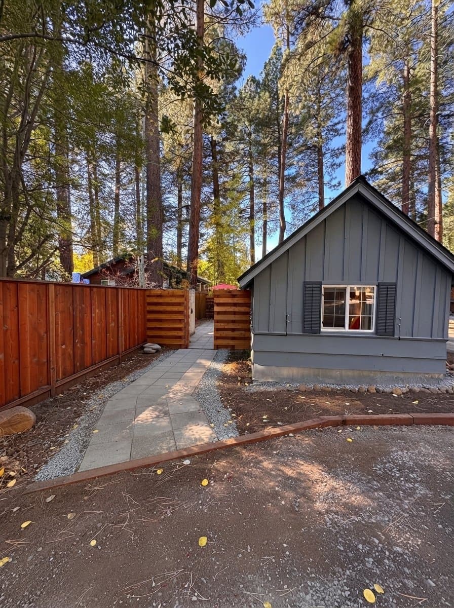 Tahoe Vista House: 451 Brassie Ave