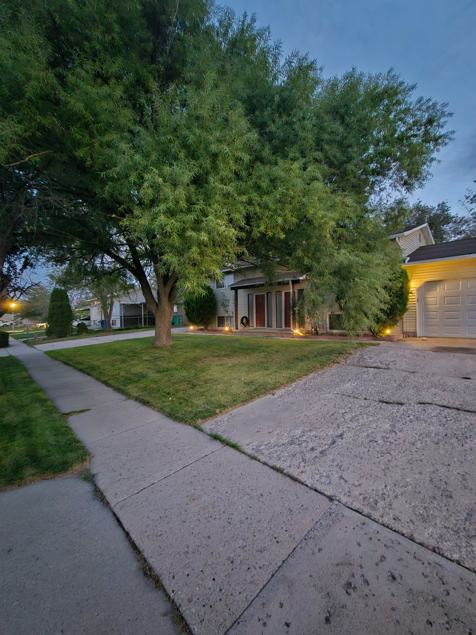 Taylorsville Multiplex: 3963 W Dimrall Dr