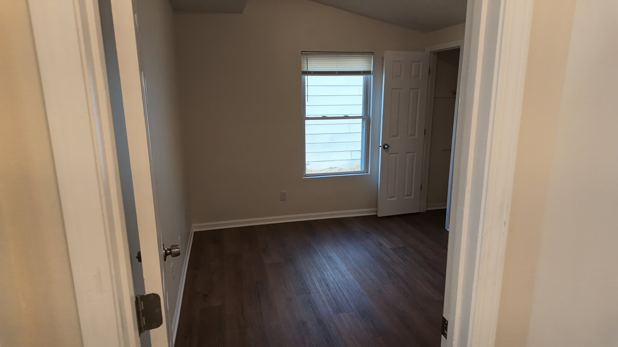 Evansville House: 2530 S Roosevelt Dr