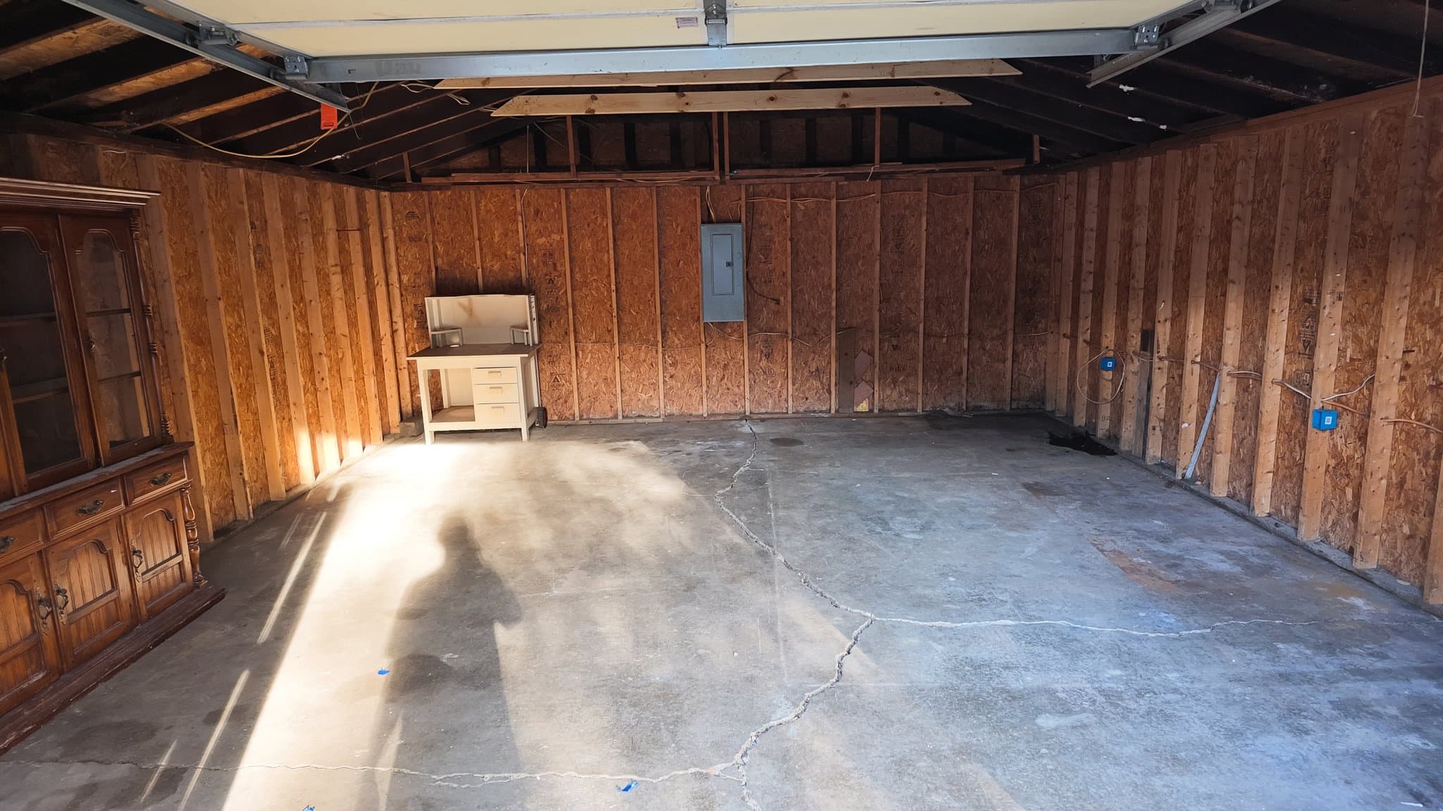 Evansville House: 2530 S Roosevelt Dr