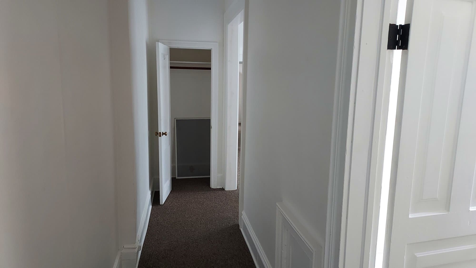 Howell Multiplex: 417 N Court St