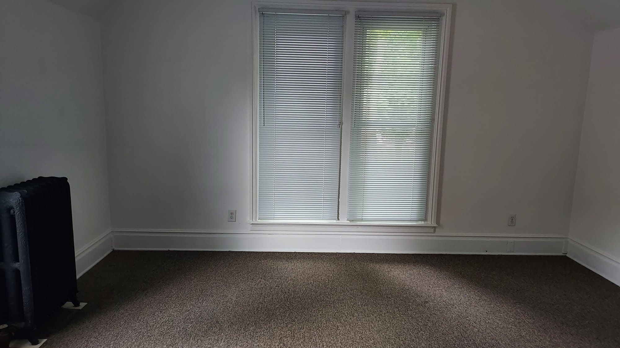 Howell Multiplex: 417 N Court St