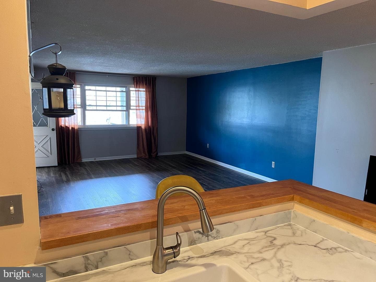 Norristown Condo: 112 Riversedge Dr
