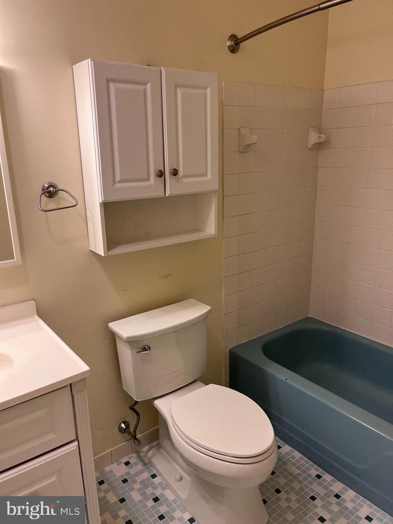 Norristown Condo: 112 Riversedge Dr