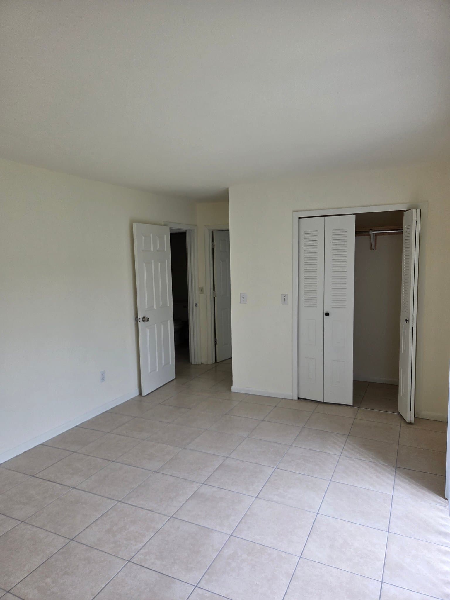 Cape Coral Multiplex: 1222 SE 8th Street
