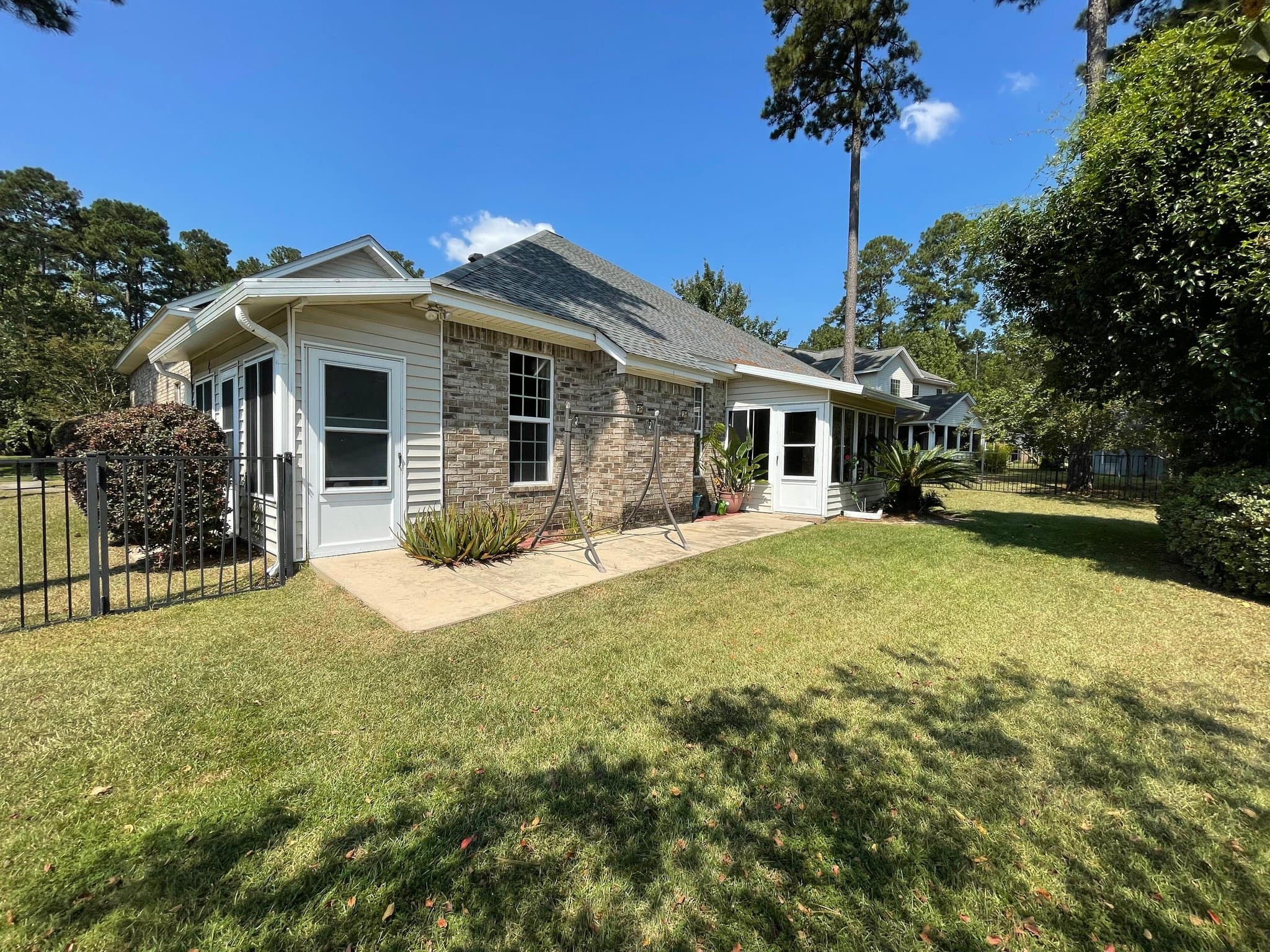 Pooler House: 121 Carolina Cherry Court