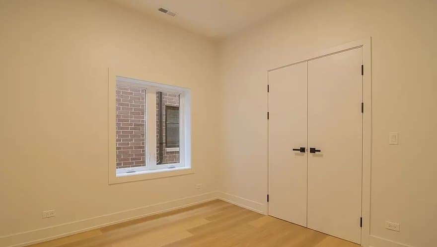 Chicago Apartment: 2046 W Washington Blvd