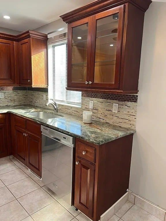 Worcester Condo: 65 Lake Ave