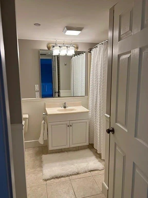 Worcester Condo: 65 Lake Ave