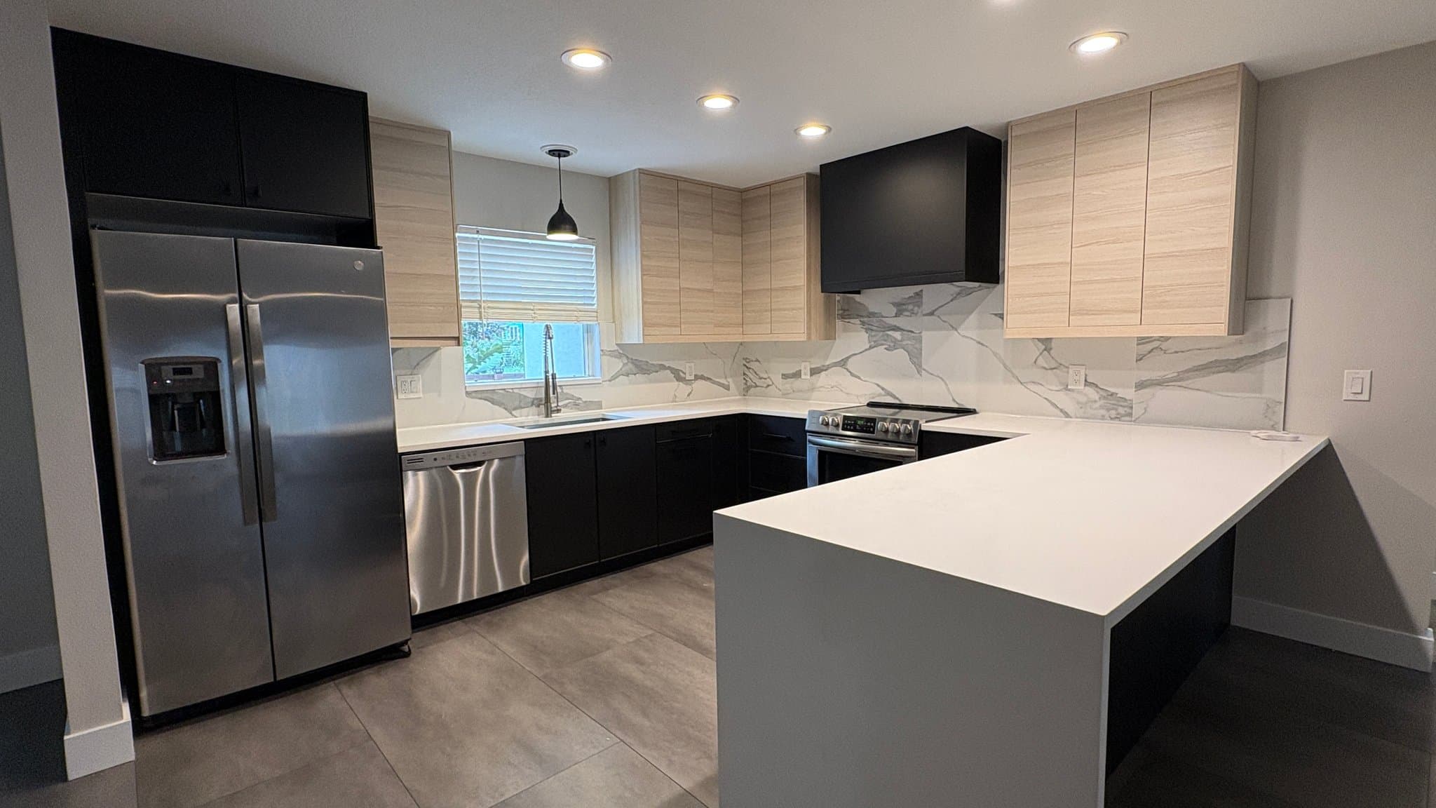 Tampa House: 6001 N. Lynn Ave