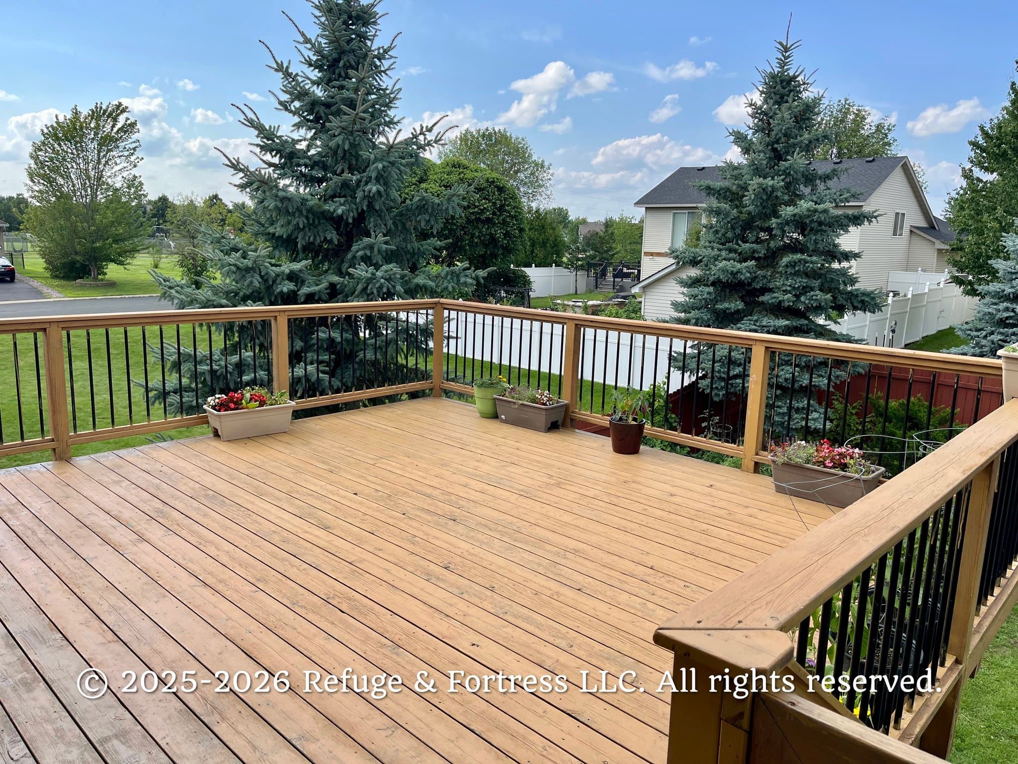 Shakopee House: 817 Jack Russell Ave