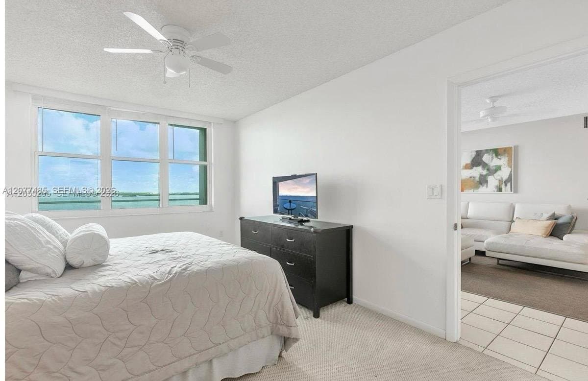 Miami Condo: 800 Claughton Island Dr