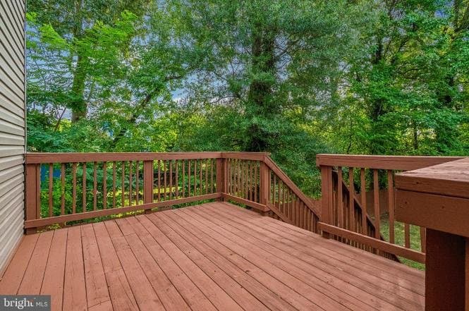 Washington House: 422 58th Street NE